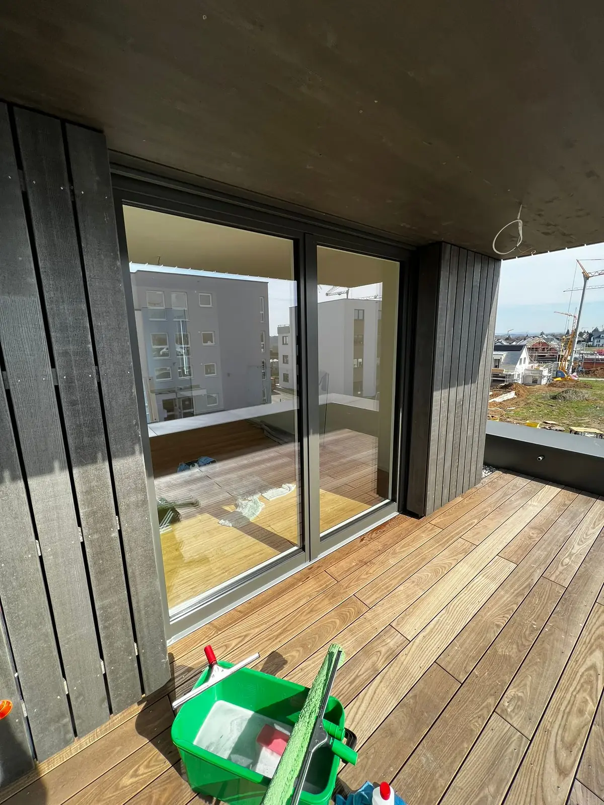 Glas- und Fensterreinigung - Glas- und Fensterreinigung im Raum Heilbronn von ALH Hausmeisterservice